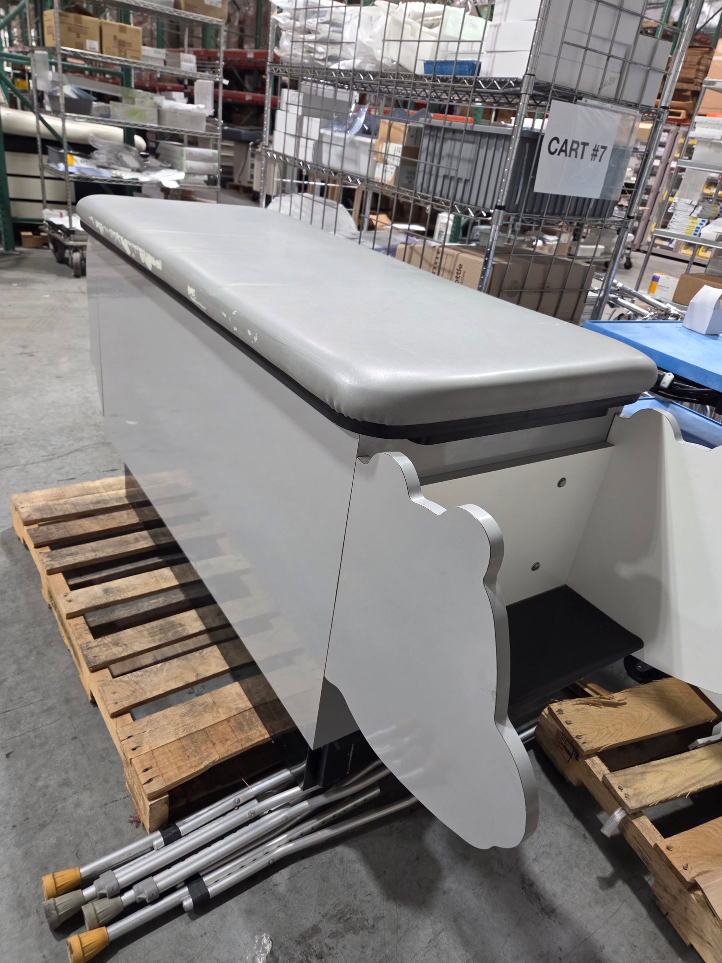 Hippo Pediatric Cabinet Treatment Table w/ Flat Top, Used, 1/Each -1767871