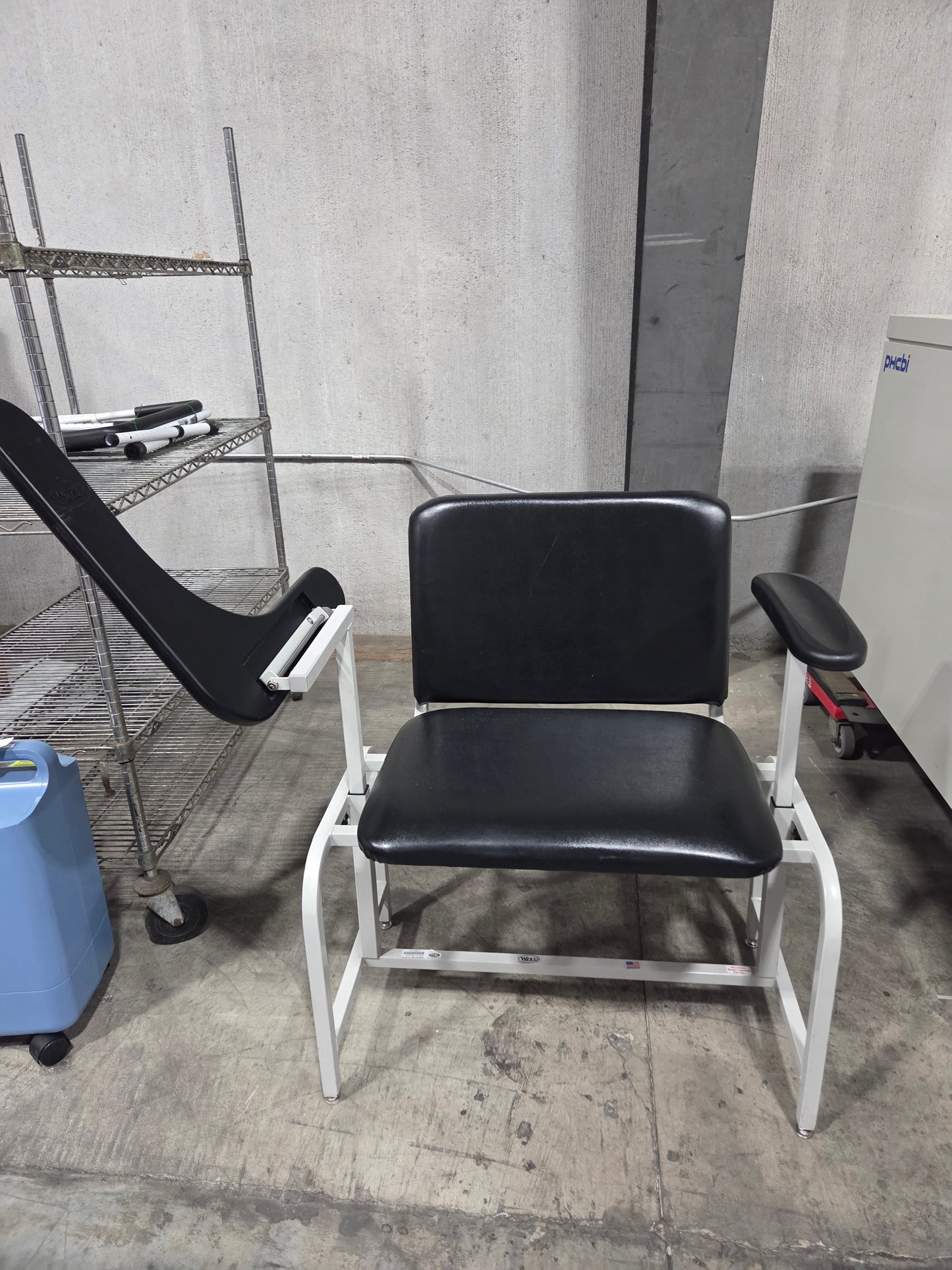 Blood Drawing Chair, Black, Used - 1767896