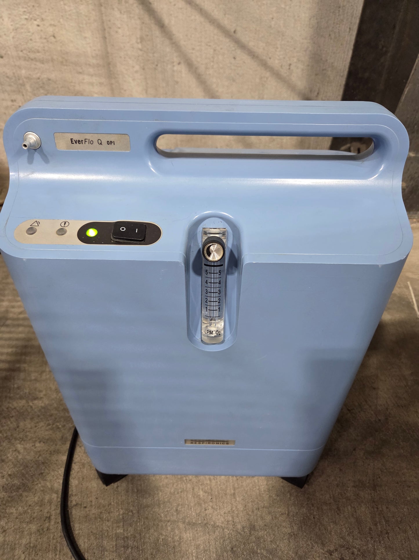 Respironics EverFlo Q with OPI Oxygen Concentrator, Used - 1768133