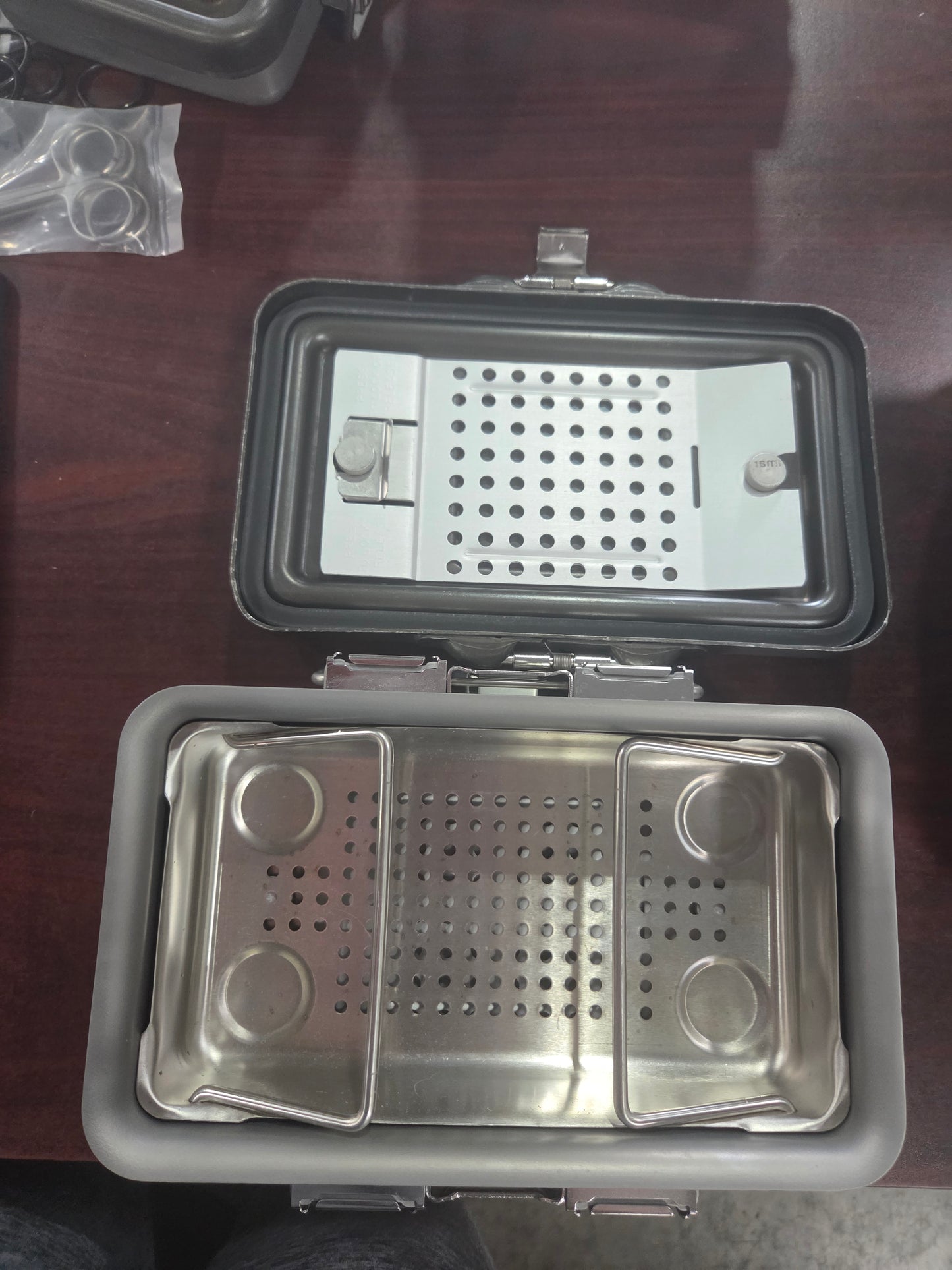 Genesis Mini Sterilization Container w/ Lid & Tray 3" x 10" x 5"