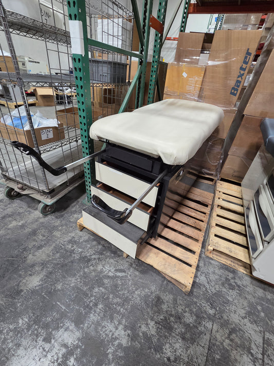 Hamilton E Series Exam Table, White, Used, 1/ea - 1769641