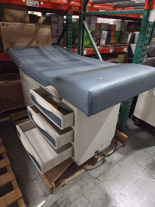 Ritter 204 Exam Table, Blue, Used, 1/ea - 1769653