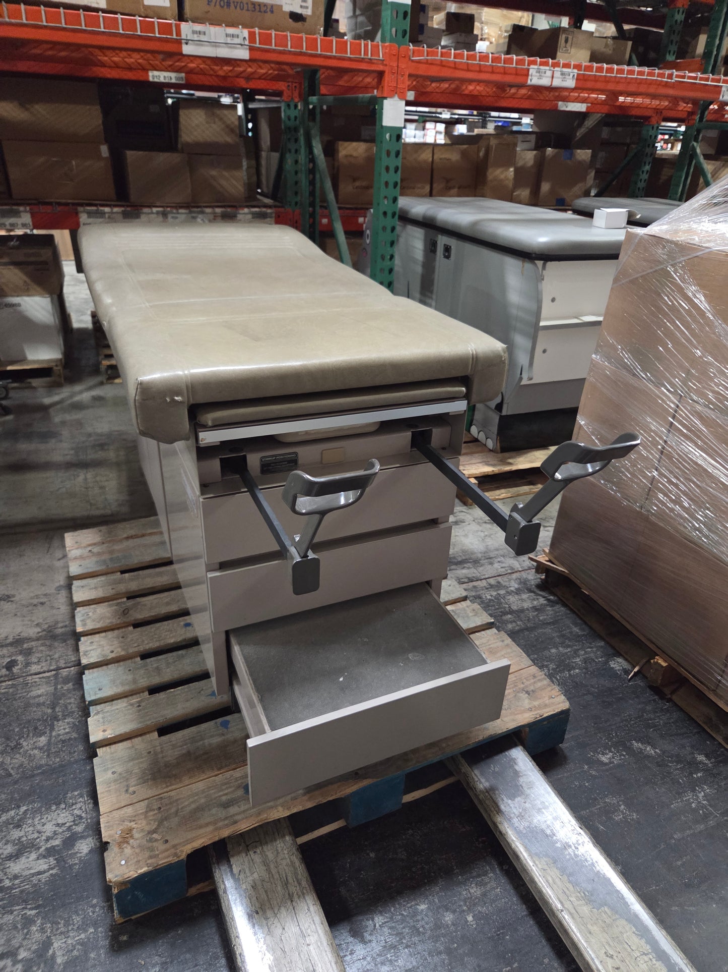 Ritter 108 Exam Table, Grey, Used, 1/ea - 1769688