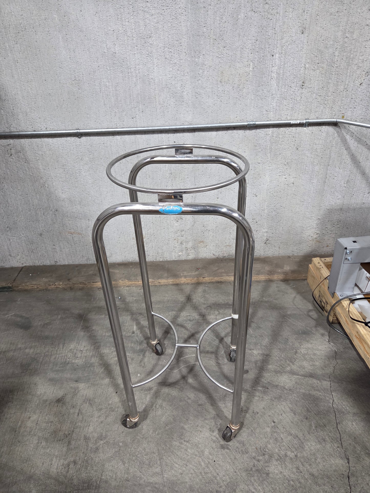 Stainless Steel Single Basin Stand w/o Basin, Used, 1/ea - 1770067