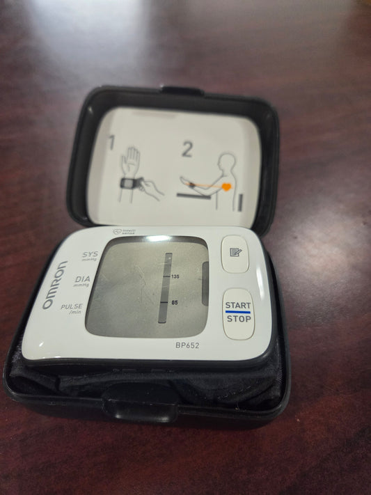 Omron 7 Series Ultrasilent Blood Pressure Monitor, Used, 1/each - 1777899