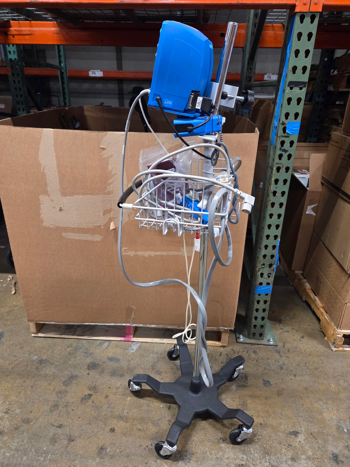 Carescape V100 Dinamap Vital Signs Monitor on Rolling Stand, Used, 1/Each - 1798843