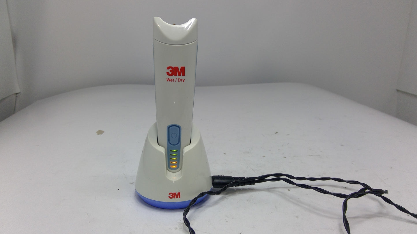3M Surgical Cordless Clipper Kit w/ Charging Stand, Used