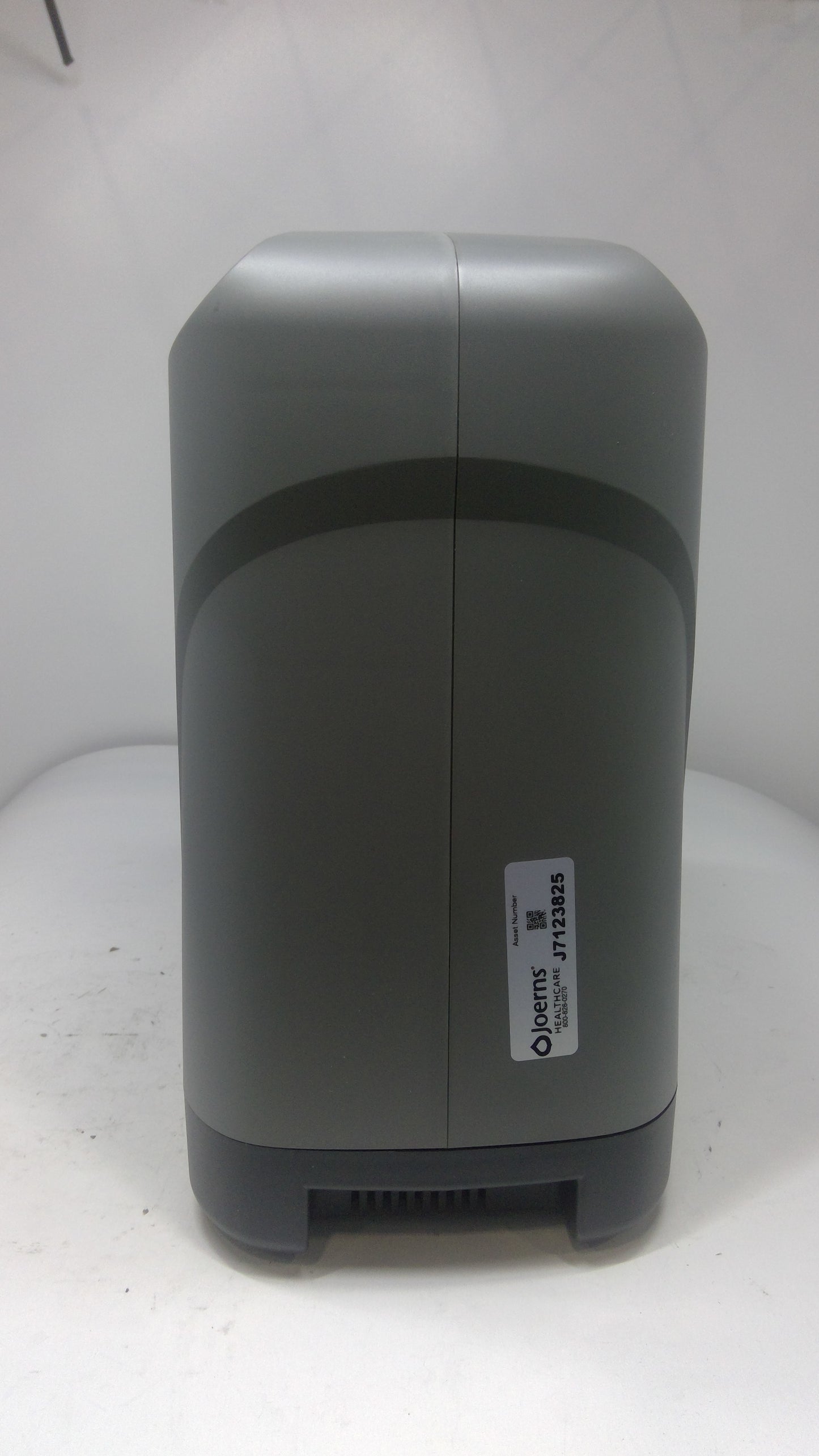 DeVilbiss iGo Portable Oxygen System w/ Rolling Case