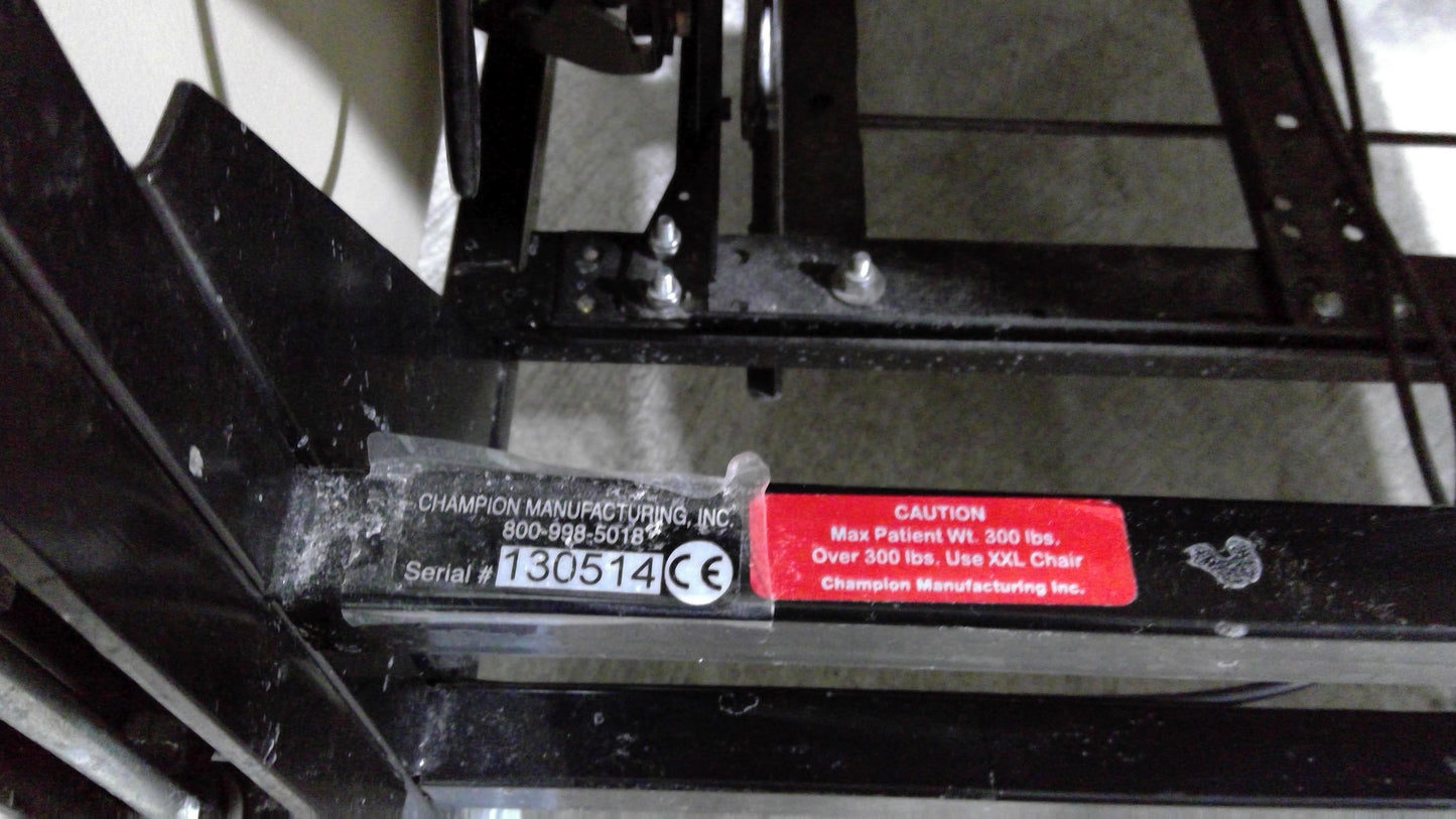 Champion 59P Power Recliner, Used, 1/ea