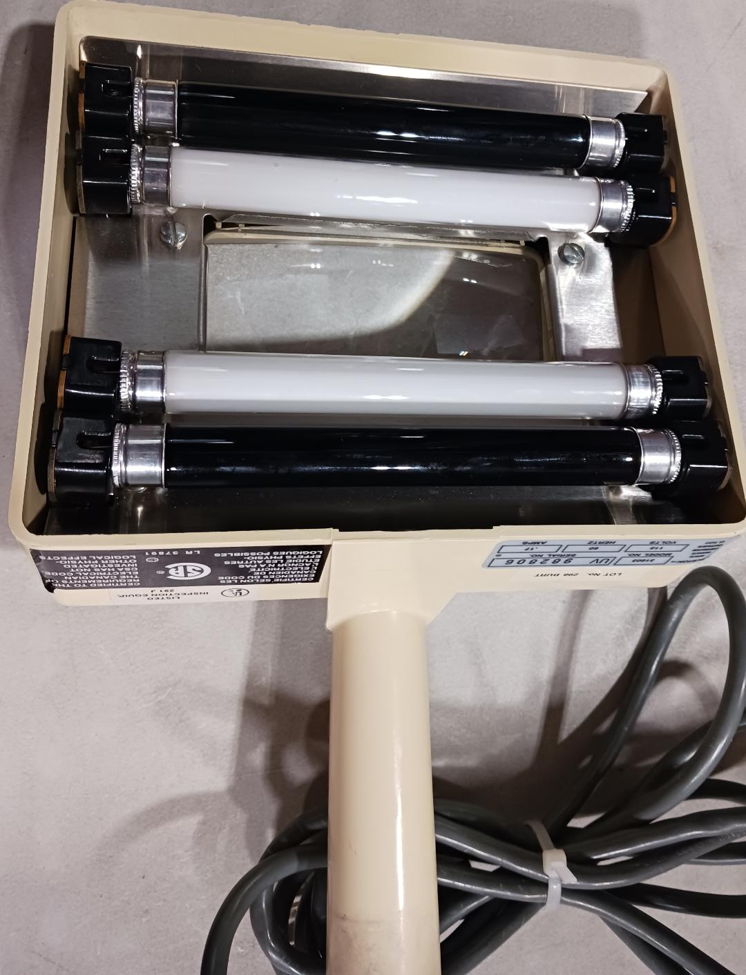 Ultraviolet Examining Light, Used/Tested