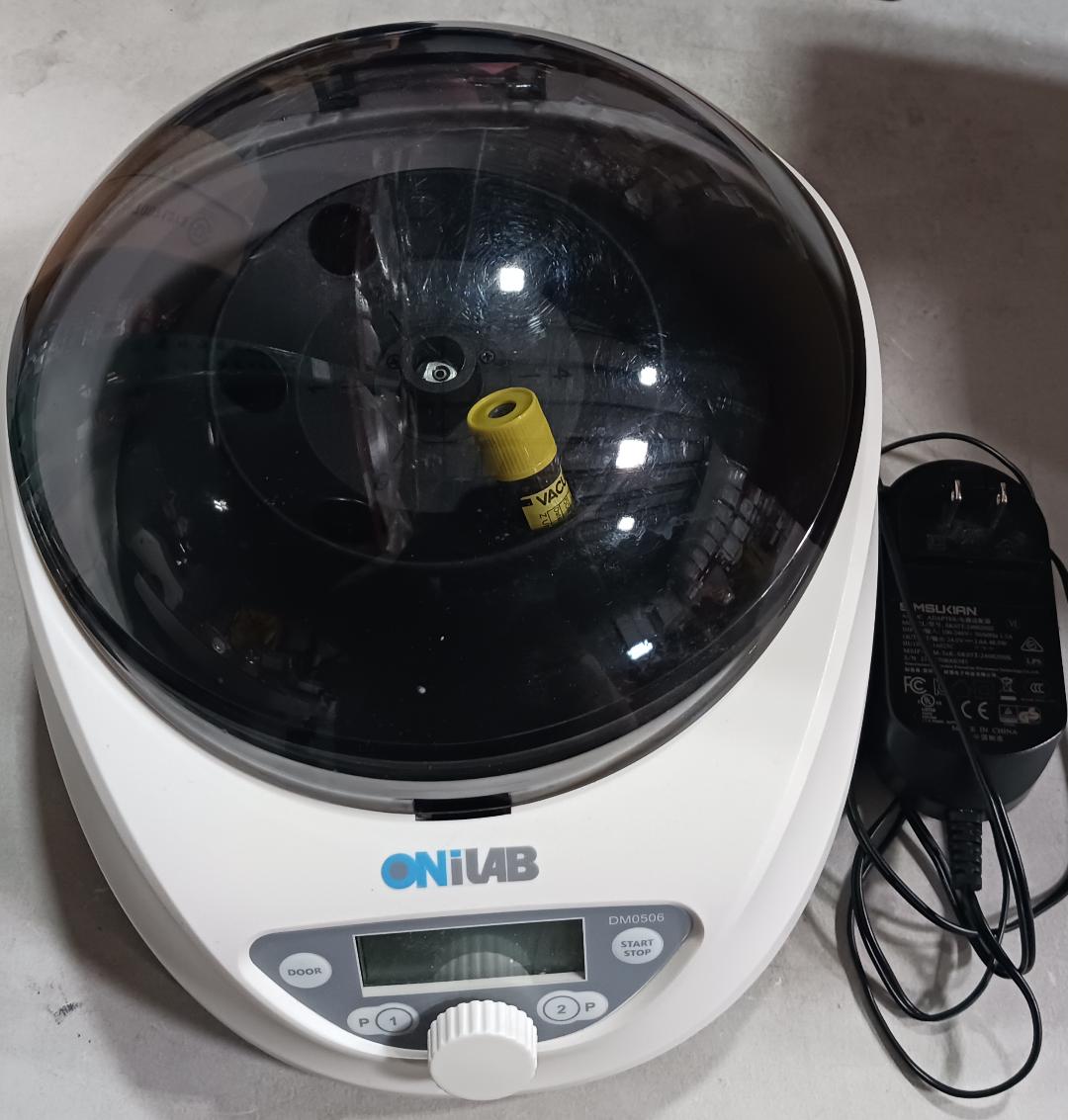 OniLab Low Speed Benchtop Centrifuge, Used