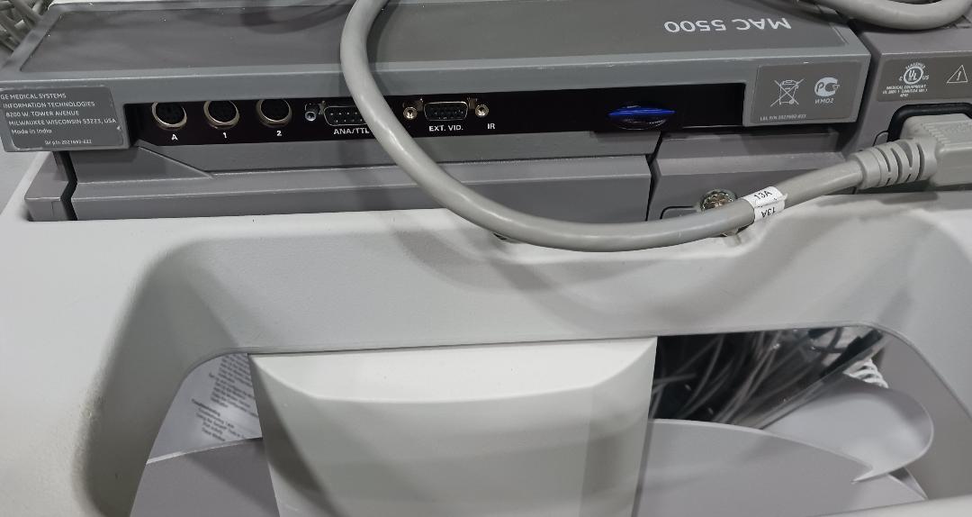 MAC5500 ECG Analysis System on Rolling Cart, Used/Tested - 1724026