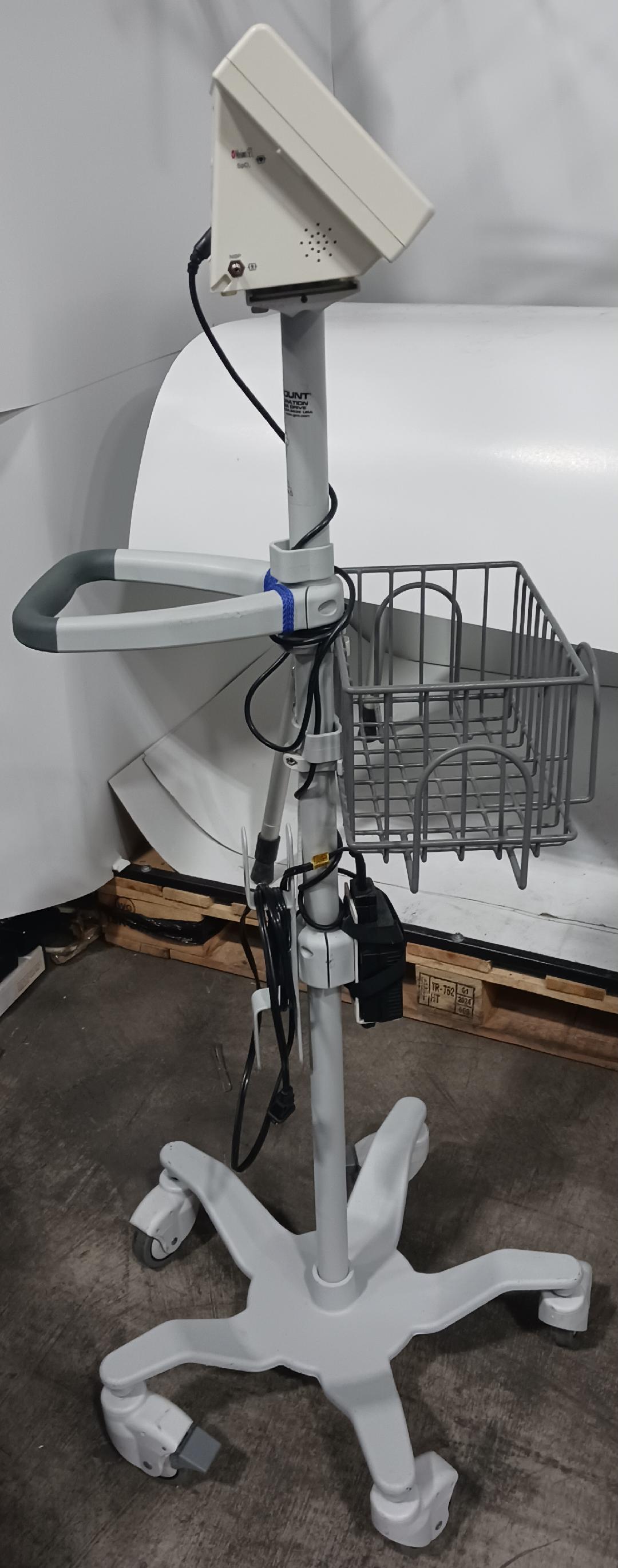 Ultraview DM3 Vital Signs Monitor on Rolling Cart, Used/Tested - 1723687
